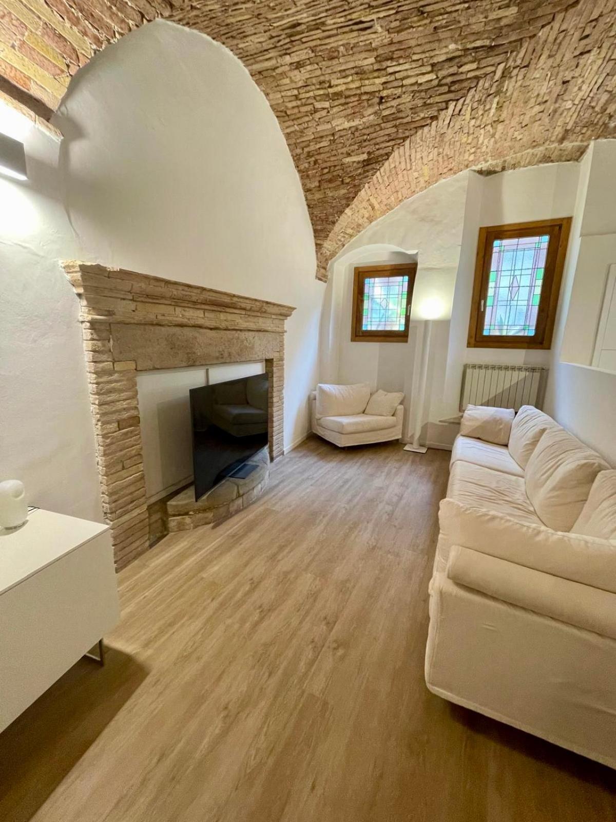 Appartamento Le Volte Di Via Portica Assisi Esterno foto