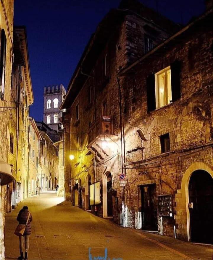 Appartamento Le Volte Di Via Portica Assisi Esterno foto